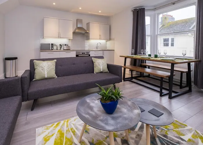 Beautiful Central Apartment